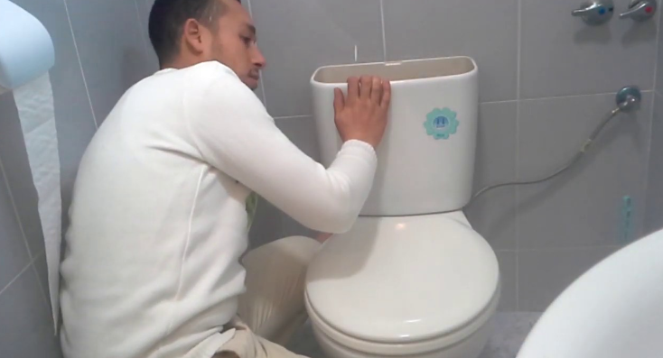 تسليك مجاري الحمامات